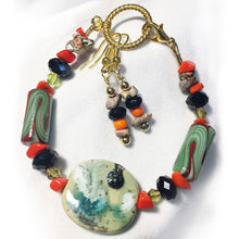 Bracelet with green and orange ceramic beads - comes with matching earrings